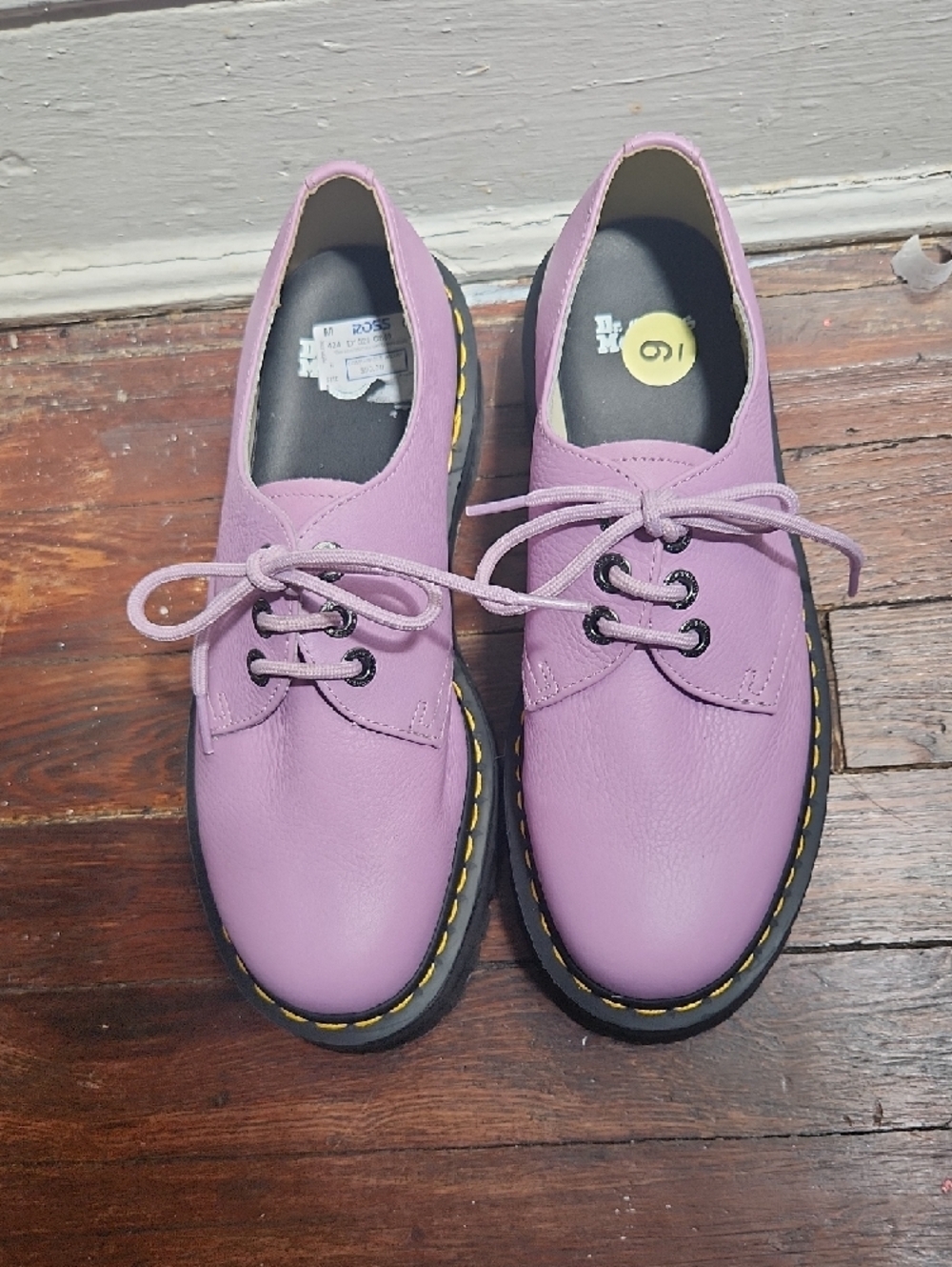 Dr. Martens Lilac Leather Platform Lace-Up Shoes - Picture 4 of 5